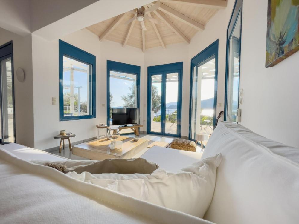Zidanos Luxurious Sea Front Villa Marandokhórion Exterior foto