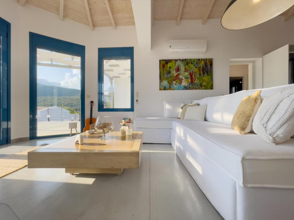 Zidanos Luxurious Sea Front Villa Marandokhórion Exterior foto